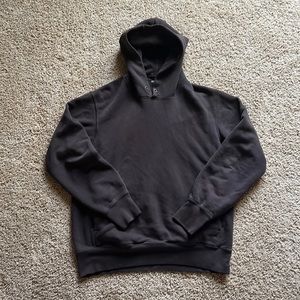 Blank Uniqlo Hoodie